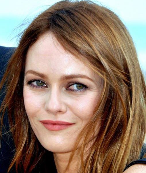 vanessa-paradis-ajoure-men