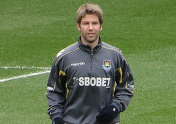 thomas-hitzlsperger-ajoure-men