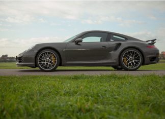 911