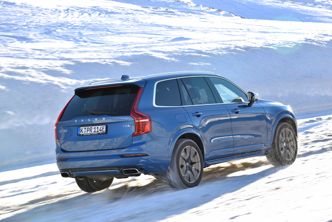 VOLVO XC90 T8 Twin Engine Rückansicht