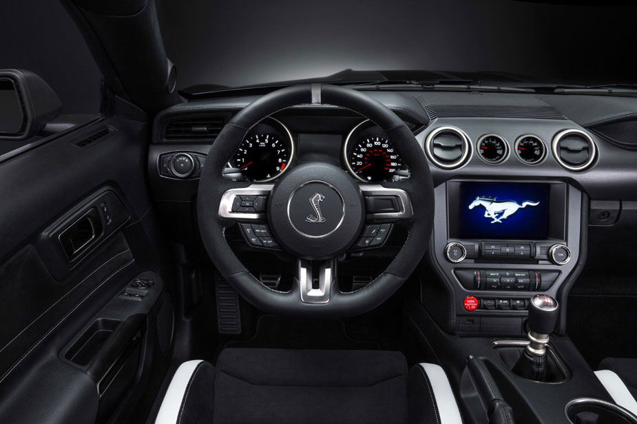 Ford Mustang Shelby GT 350 Cockpit