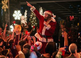Office Christmas Party - Filmkritik & Trailer