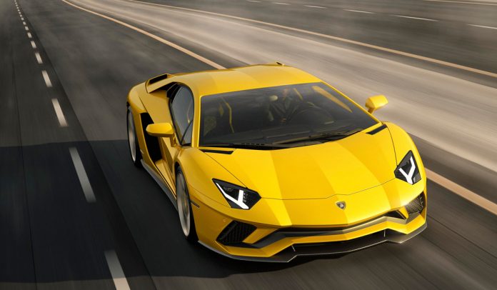 Lamborghini-Aventador-S Lamborghini Aventador S