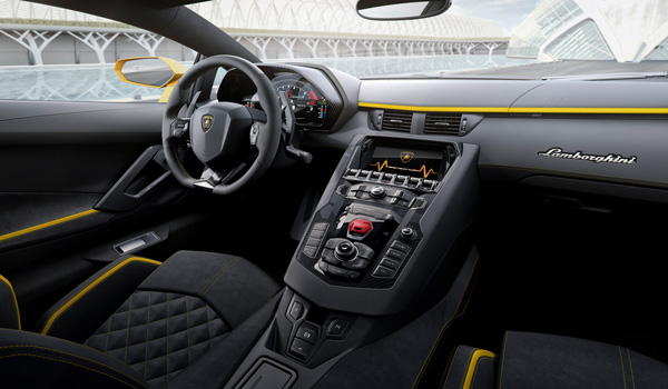 Lamborghini Aventador S Cockpit