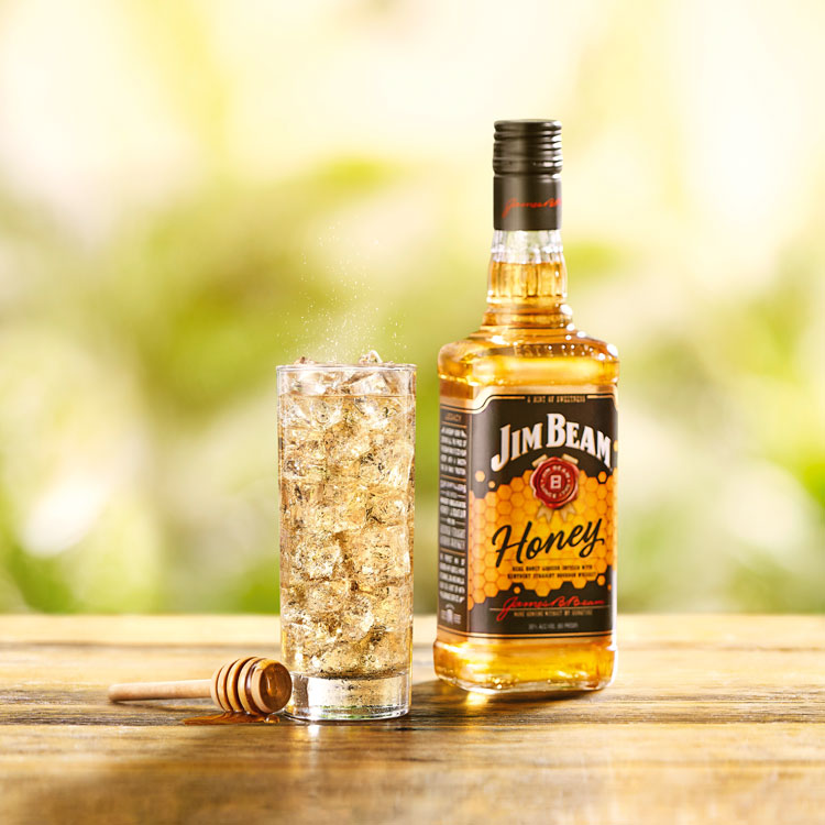 Jim Beam Honey & Ginger Ale