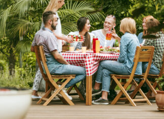 Mach deinen Garten fit für sommerliche Grillfeste