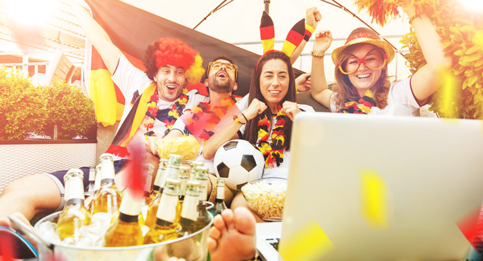 Fußball EM-Party im Garten organisieren - darauf solltest du achten