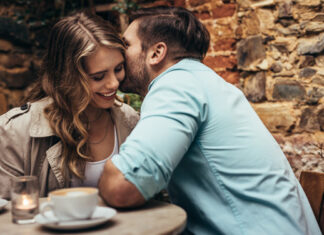 Dating-Tipp: Gefühle zeigen, ohne das Date zu konsternieren