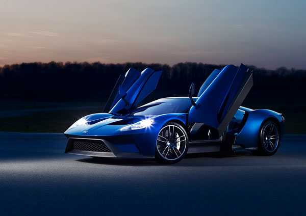 Der neue Ford GT Flügeltüren