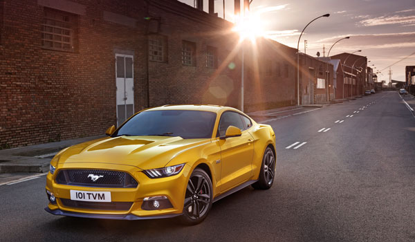 Ford Mustang - Einmal Flügel zum Nachrüsten bitte!