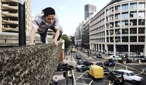 parkour-freerunning-trendsport Parkour - die Kunst der effizienten Fortbewegung
