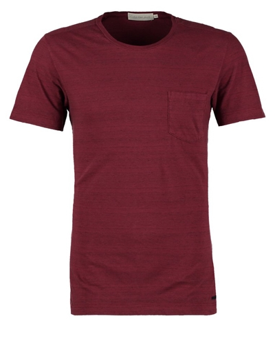 tshirt-rot-calvin-klein